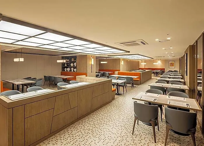 Mercure Ambassador Dongdaemun Hotel 4*