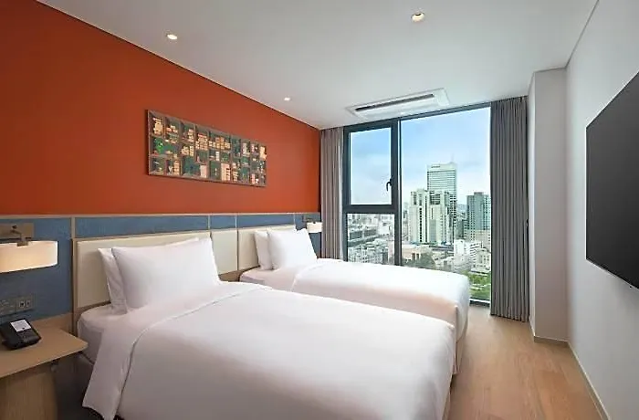 Hotel Mercure Ambassador Dongdaemun 4*